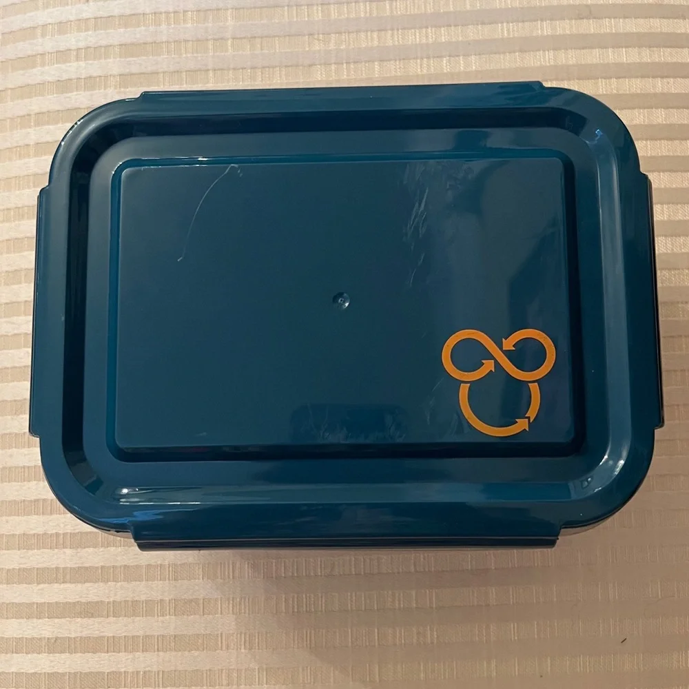 Disney Reusable Food Container - Picture 2 of 4